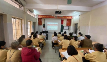Class B13 – Hoang Mai County Health Center (9/8/2018)